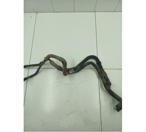 Патрубок системы охлаждения