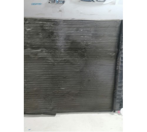 Радиатор охлаждения двигателя основной