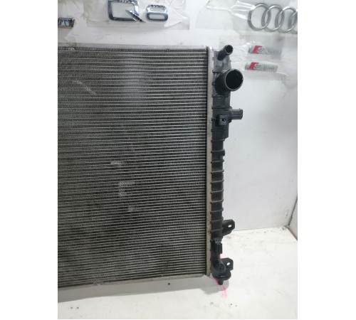 Радиатор охлаждения двигателя основной