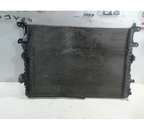 Радиатор охлаждения двигателя основной