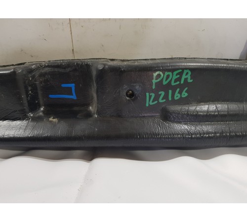 Уплотнитель крыла передний левый