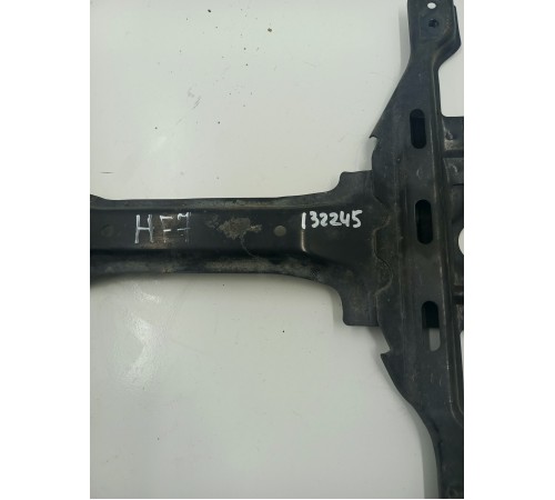 Кронштейн (стойка) замка капота