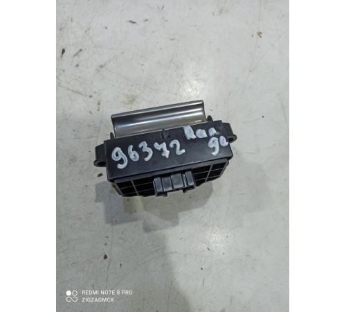 Кнопка стояночного тормоза