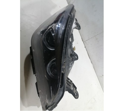 Фара правая LED