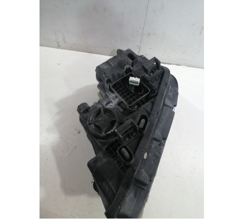 Фара правая LED