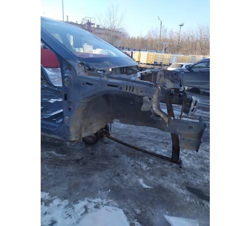 Лонжерон передний правый