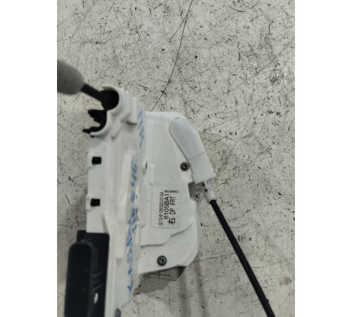 Замок двери передний правый