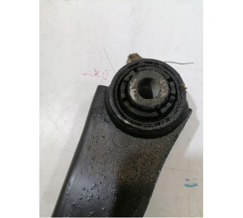 Рычаг подвески задний правый нижний