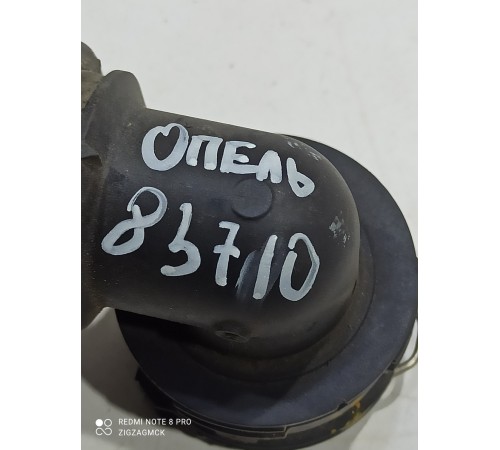 Патрубок системы охлаждения