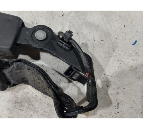 Ответная часть ремня безопасности