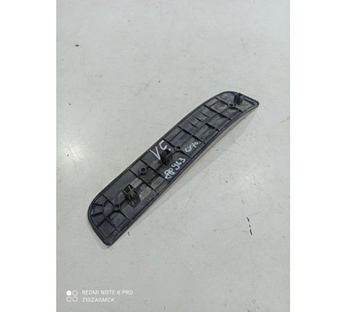 Накладка порога (передняя левая)