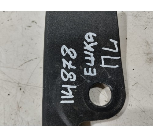 Накладка кузова передняя левая