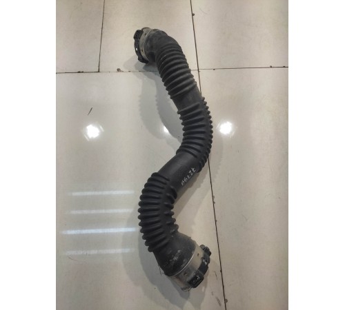 Патрубок интеркулера