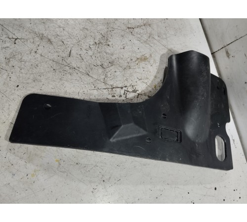 Накладка торпедо правая