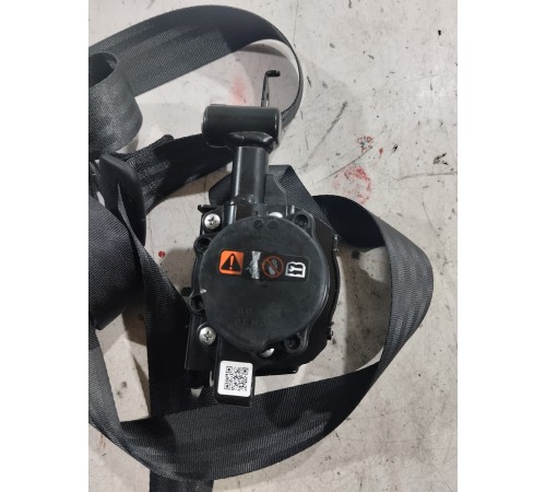 Ремень безопасности (передний левый)