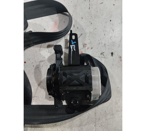 Ремень безопасности (передний левый)