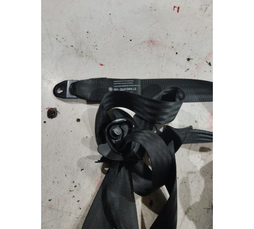 Ремень безопасности (передний левый)