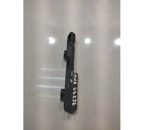 Держатель шланга омывателя лобового стекла