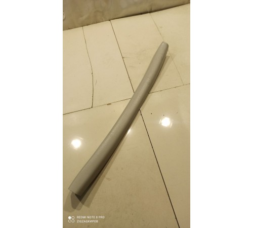 Обшивка крышки багажника