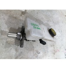 Главный тормозной цилиндр (в сборе)