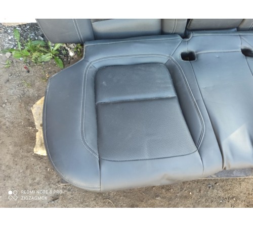 Задний ряд сидений