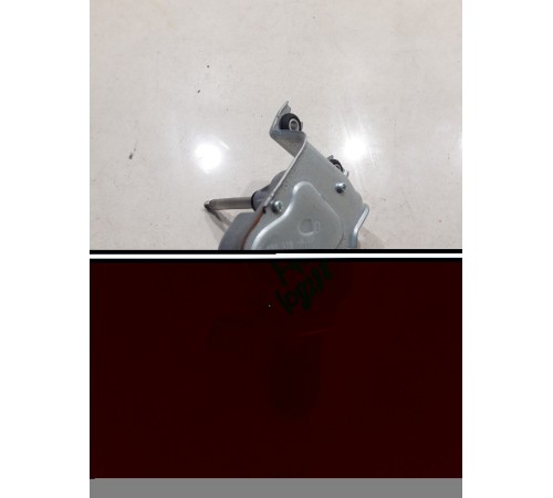 Моторчик стеклоочистителя (задний)