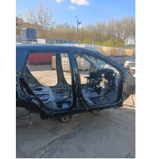 Порог со стойкой правый