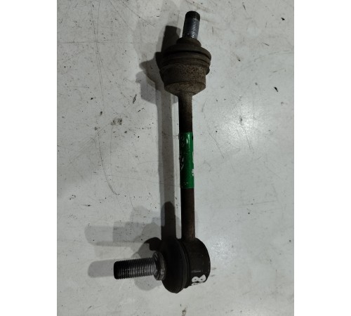 Стойка стабилизатора задняя