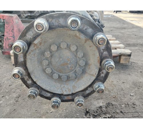 Ступица передняя левая