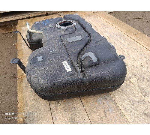 Бак топливный (бензин)