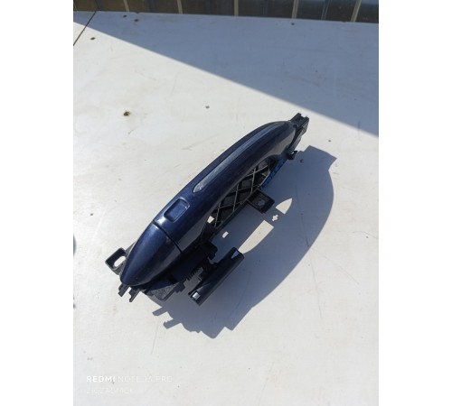 Ручка двери наружная передняя левая 