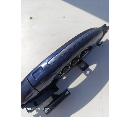 Ручка двери наружная передняя левая 