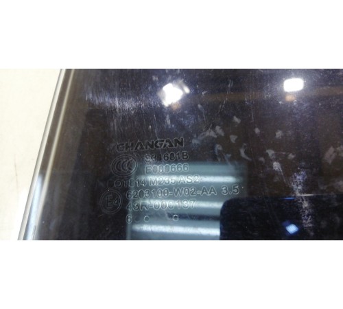 Стекло двери (заднее, левое)