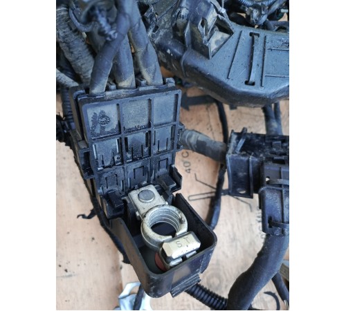 Электропроводка подкапотная с монтажным блоком