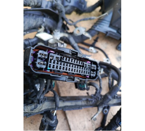 Электропроводка подкапотная с монтажным блоком