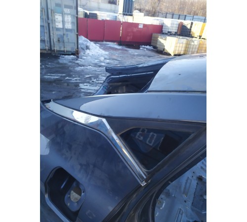 Стекло заднее правое глухое