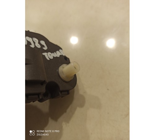 Моторчик привода заслонок отопителя