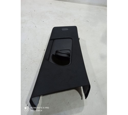 Обшивка центральной стойки(правая верхняя)