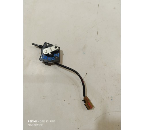 Активатор лючка бензобака