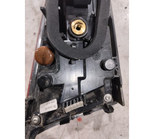 Фонарь крышки багажника правый