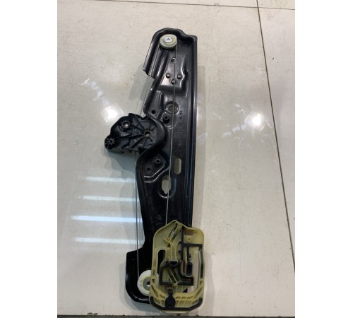 Стеклоподъемник электрический(задний левый)