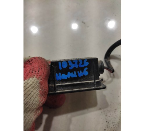 Фонарь подсветки номера правый