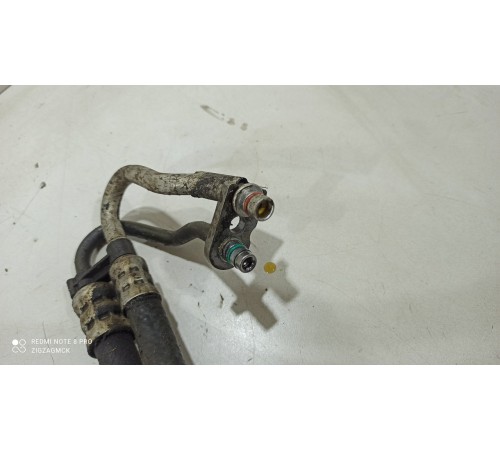 Трубки отопителя печки.