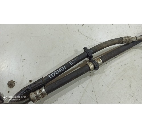 Трубки отопителя печки.