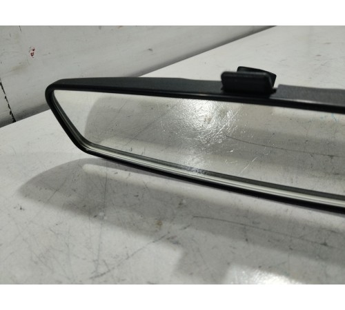 Зеркало заднего вида салонное