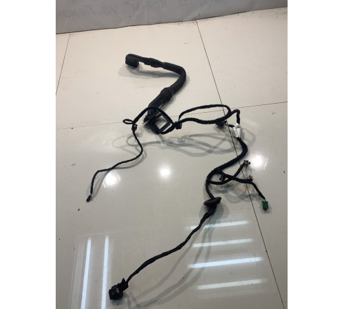 Электропроводка двери (задняя, правая)