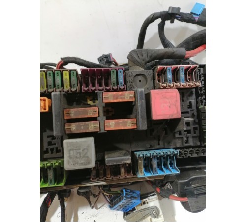 Электропроводка с монтажным блоком