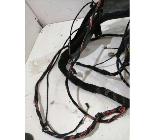 Электропроводка с монтажным блоком