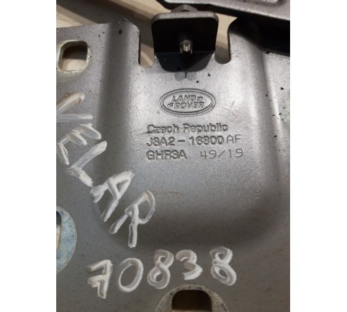 Петля капота (правая)