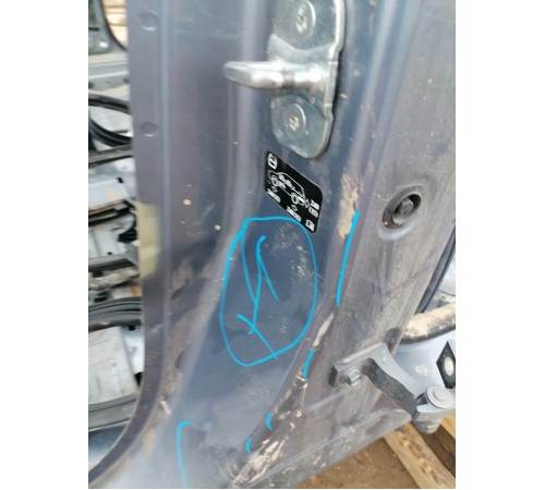 Порог левый с центральной стойкой